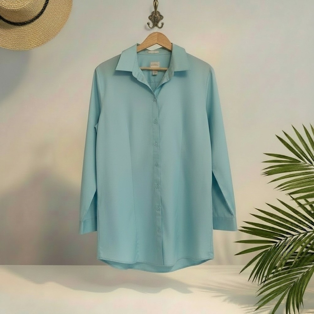 Chico's No-Iron Button-Down Shirt | Light Blue | Size 2 (L/12) | 100% Cotton